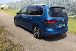 VW Touran erstmals europaweit an der Spitze 1 der-Autotester