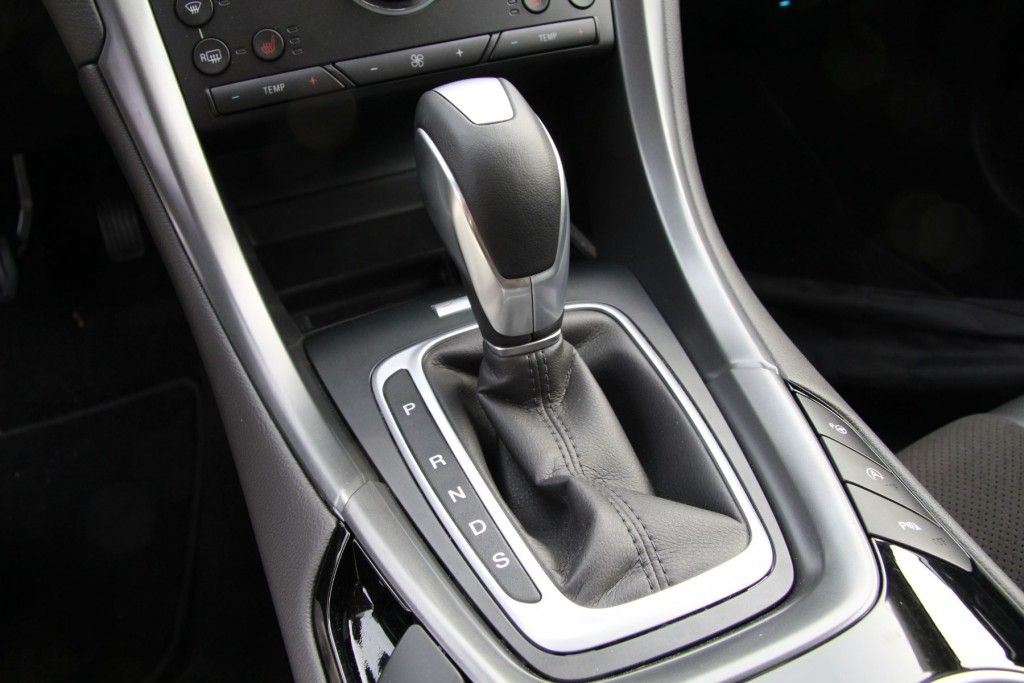 Ford Mondeo 2015 6-Gang-Automatikgetriebe Schaltknauf