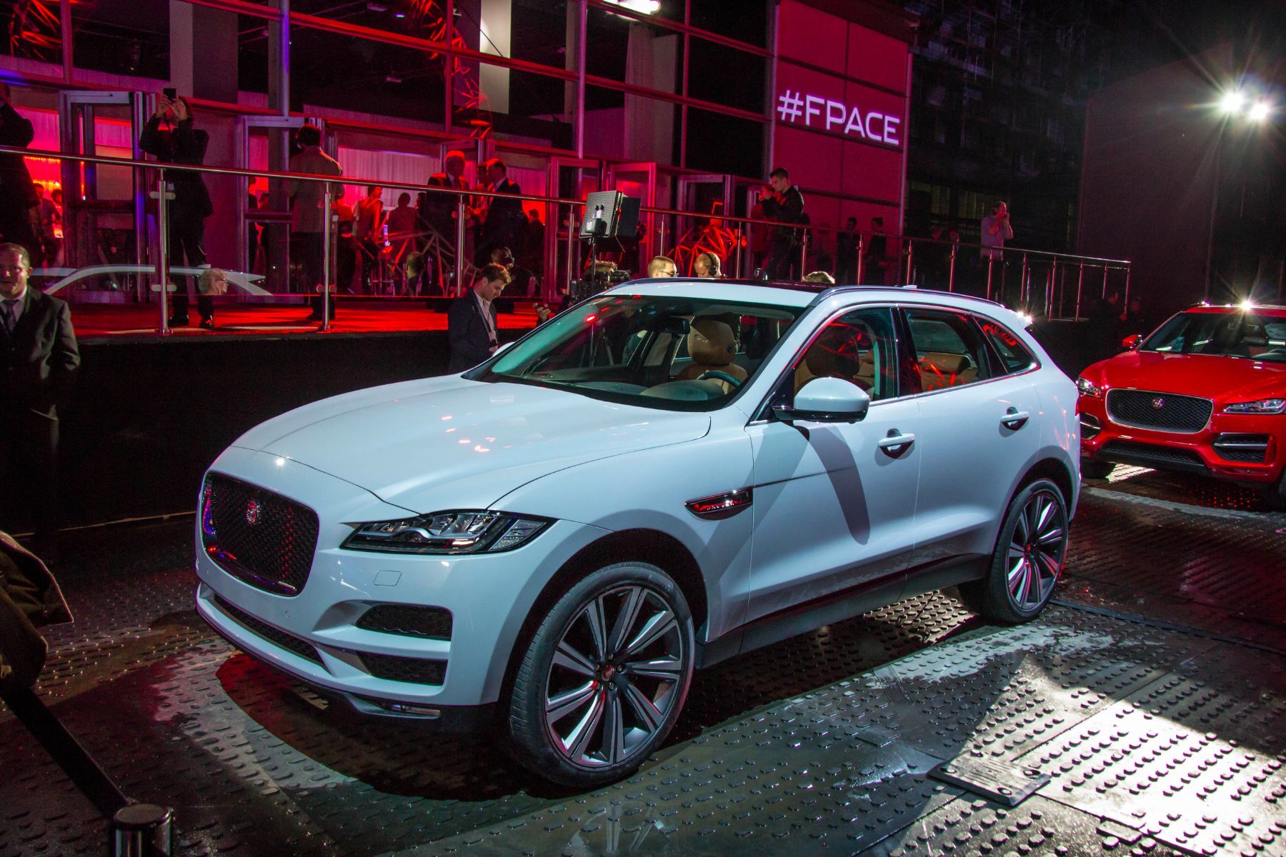 IAA 2015: Der neue Jaguar F-Pace | Der-Autotester.de