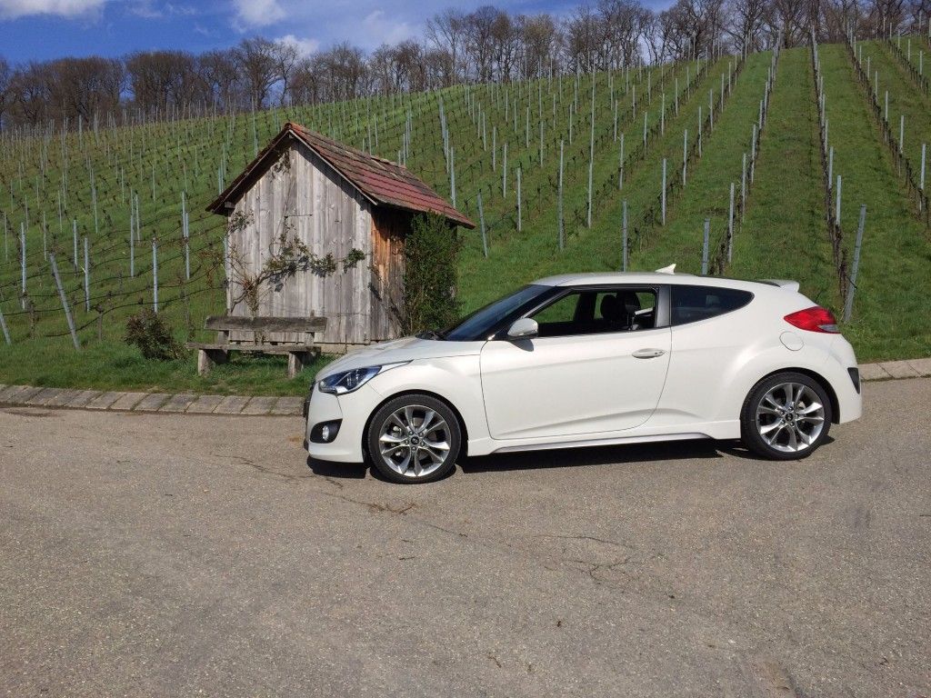 Hyundai Veloster Seitenansicht Fahrerseite