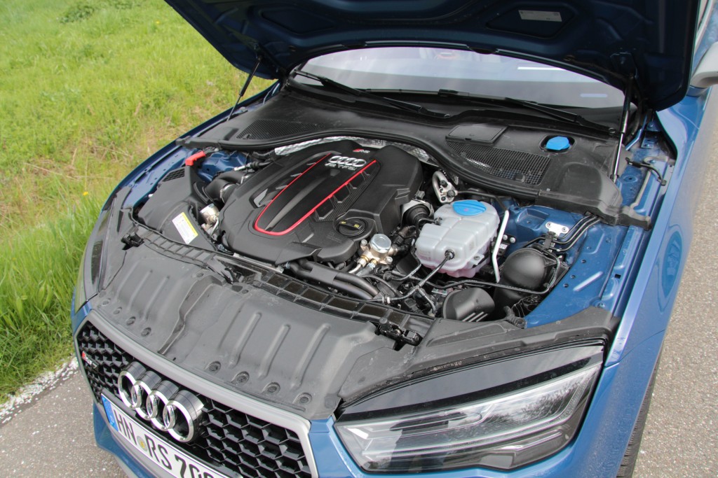 Audi RS 7 Performance Motor