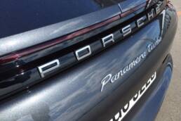 Porsche Panamera Schriftzug