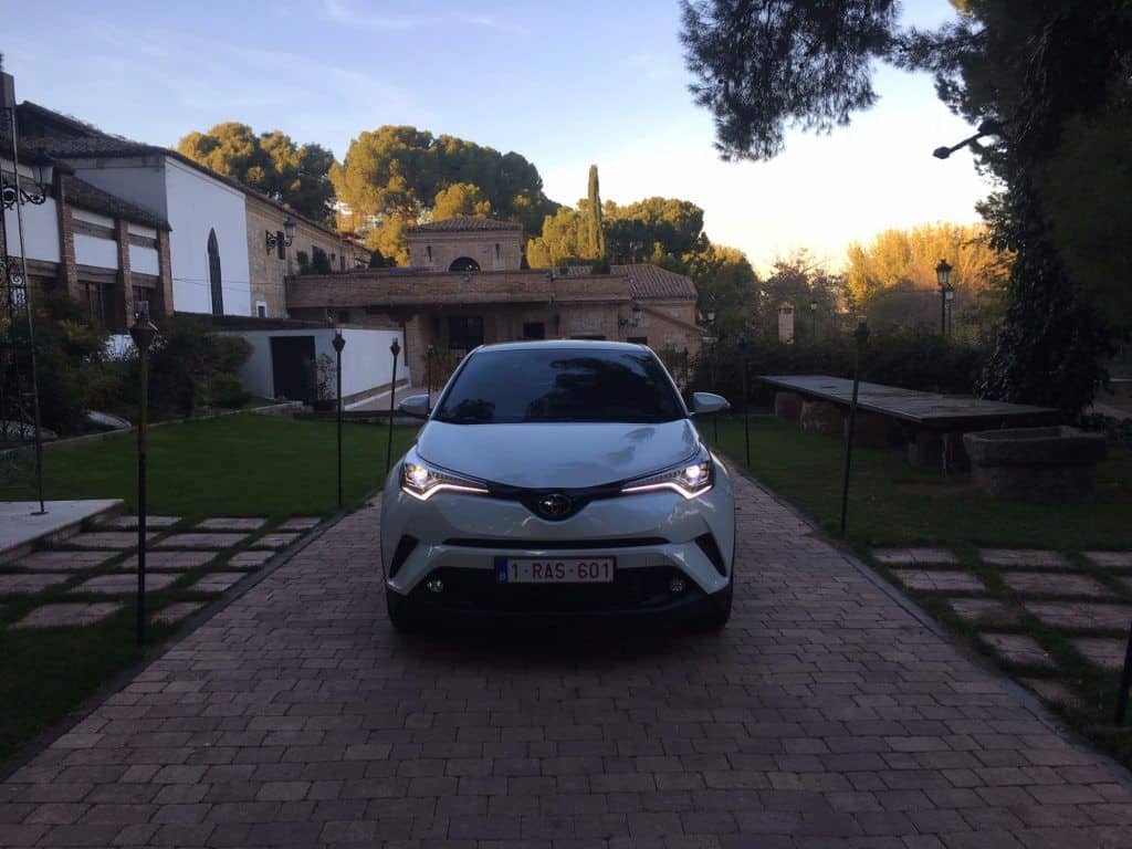 Toyota C- HR Front