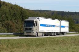 Dobrindt gibt Gigaliner für 11 600 Kilometer deutsche Straßen frei 19 der-Autotester