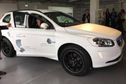 Das E-Schloss und die autonome Tür von Kiekert 8 der-Autotester
