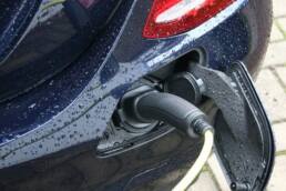 der-Autotester