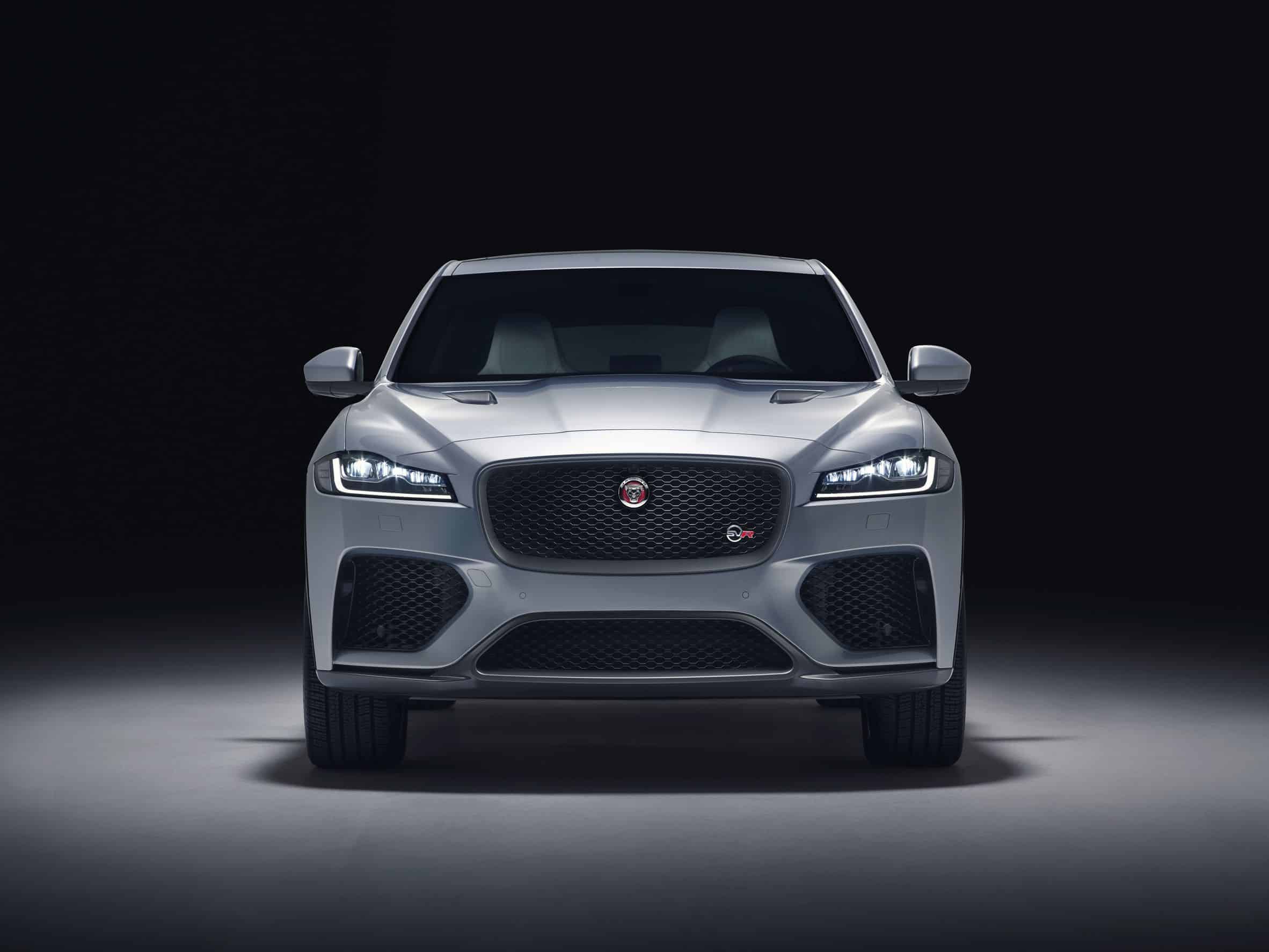 Jaguar F-Pace SVR