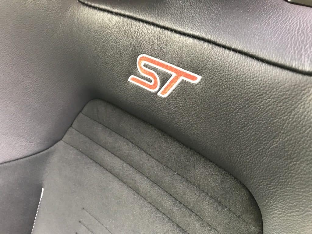 Ford Fiesta ST, Logo