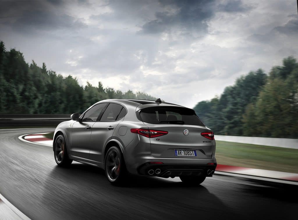 Alfa Romeo Stelvio Quadrifoglio N-Ring