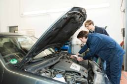 der-Autotester