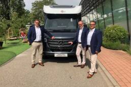 Bürstner profitiert weiter vom Boom bei Freizeitmobilen 3 vThorsten Erhardt (Marketing-Leiter), Jens Kromer (Bürstner Geschäftsführer), Markus Pangerl (Produkt-Manager)