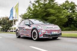 Der neue ID.3 – bis zur IAA noch im Camouflage-Look.