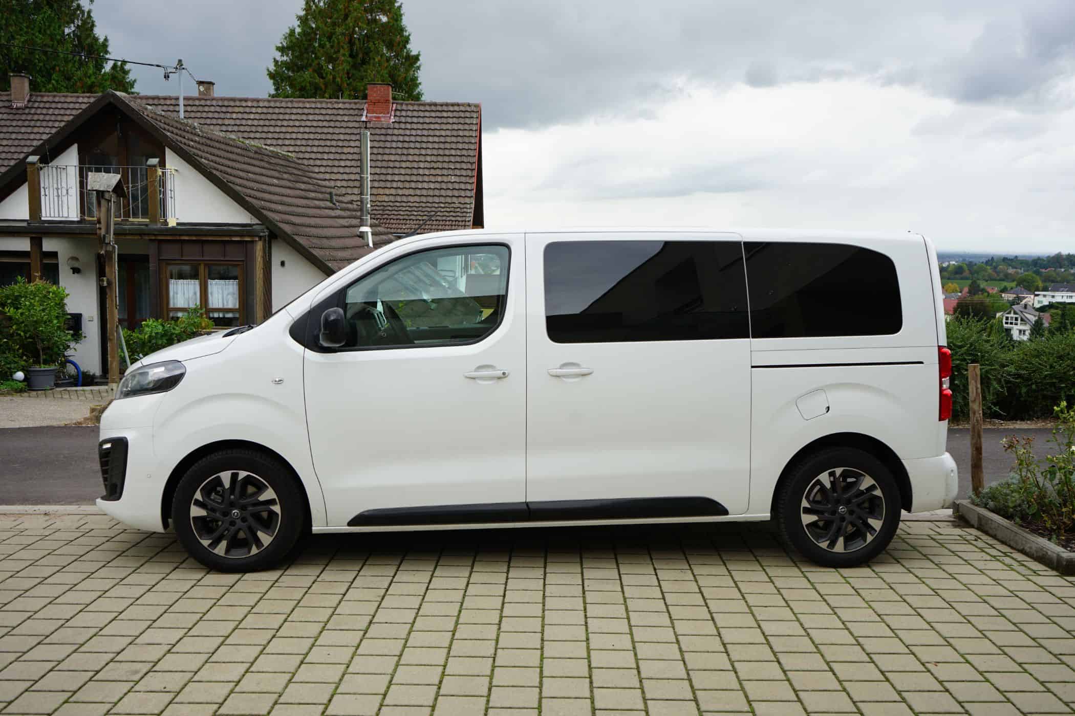 Opel Zafira Life – wie aus dem kompakten Familien-Van ein riesiger  Großraumtransporter wurde