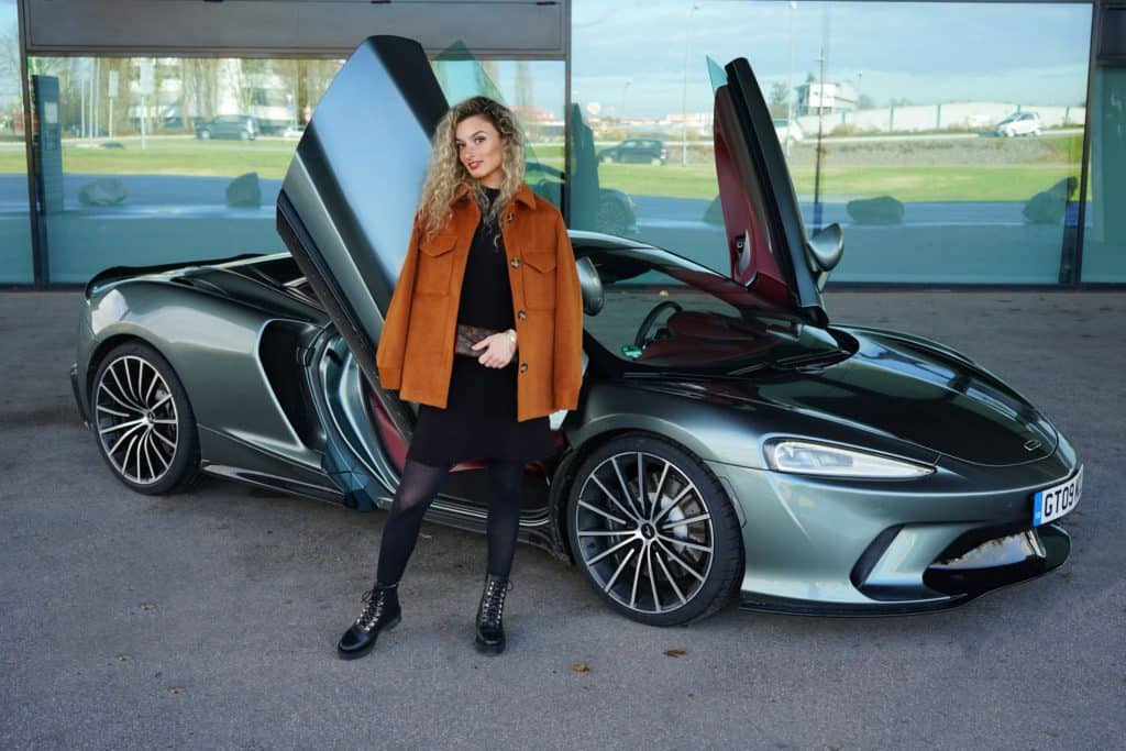 McLaren GT Coupe, Nina Weizenecker