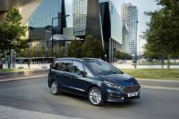 Ford-Werk rüstet sich für S-Max Hybrid und Galaxy Hybrid 4 Ford S-Max Galaxy.