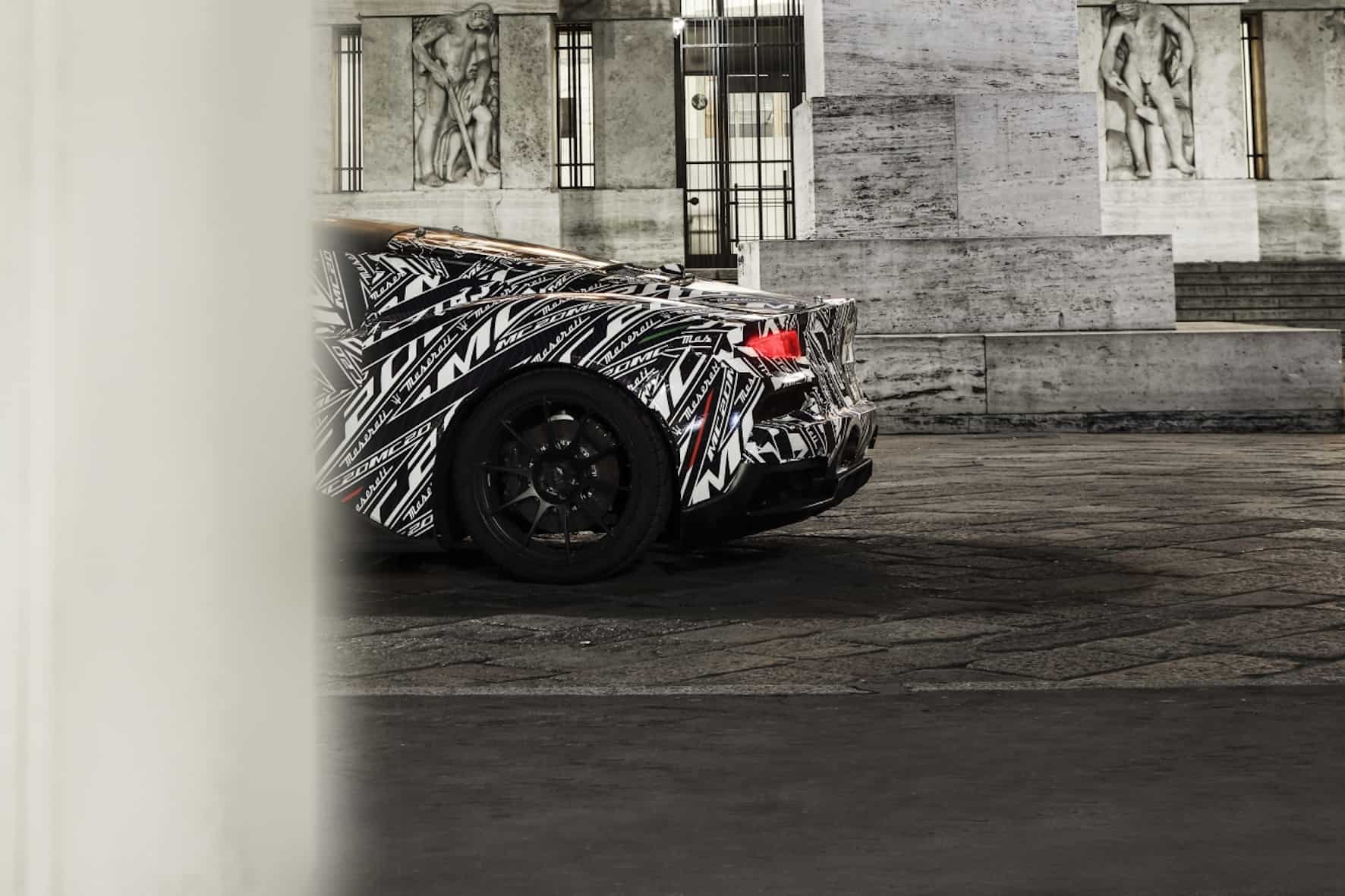 Maserati MC20: Prototyp auf nächtlicher Tour