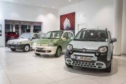 Fiat Panda (1980), Fiat Panda (2003) und Fiat Panda Hybrid (2019) im Motorvillage Frankfurt.