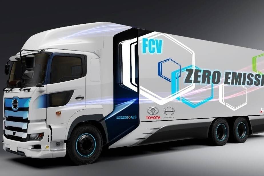 Hino Profia Heavy-Duty-Fuel-Cell-Truck.
