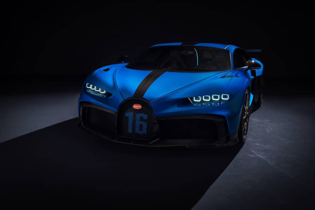 Bugatti inszeniert den Chiron Pur Sport online