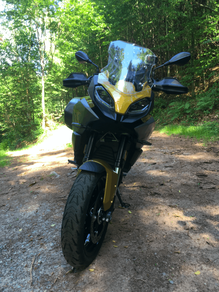 Die neue BMW F900XR (895ccm)