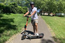 Ford E-Scooter "Spin" mit Dekra-Zertifikat -von A nach B für 30 Cent/min 7 Ford E-Scooter
