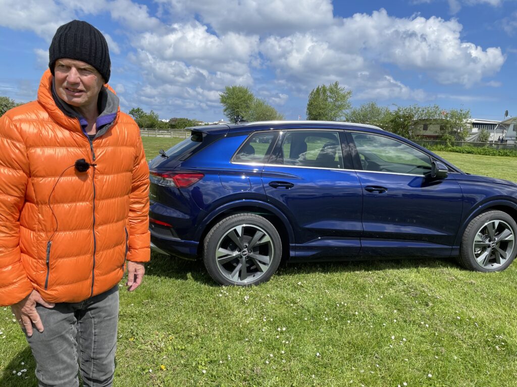 (2021) Audi Q4 e-tron