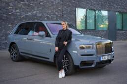 Rolls Royce Cullinan Black Badge (2021) - Die Highlights des Luxus-SUV 1 Rolls Royce Cullinan Black Badge