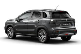 Suzuki S-Cross 82022)
