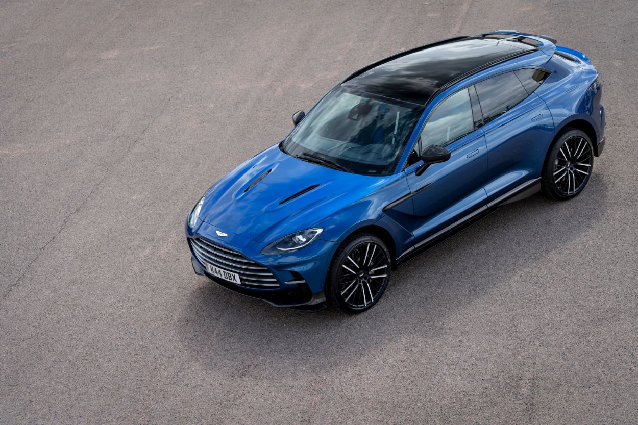 Aston Martin DBX 707 - Der Spion, der mich liebte 2.0