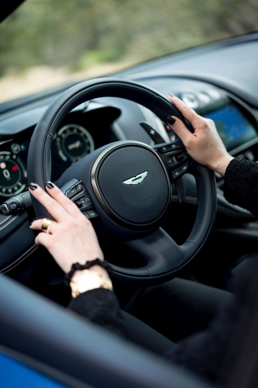 Aston Martin DBX 707 - Der Spion, der mich liebte 2.0