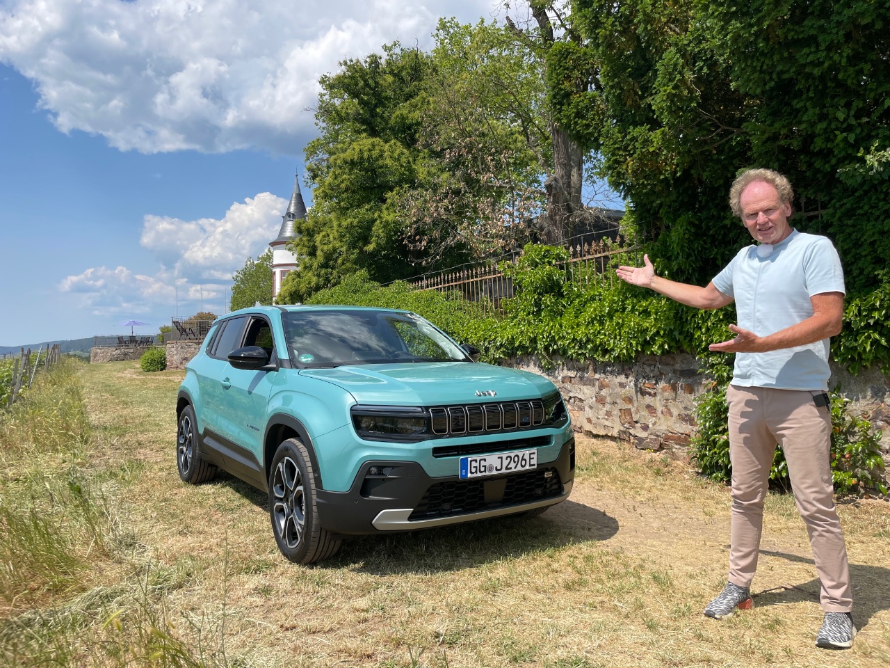 Jeep Avenger (2023) - Der E-Jeep für hippe Mamis