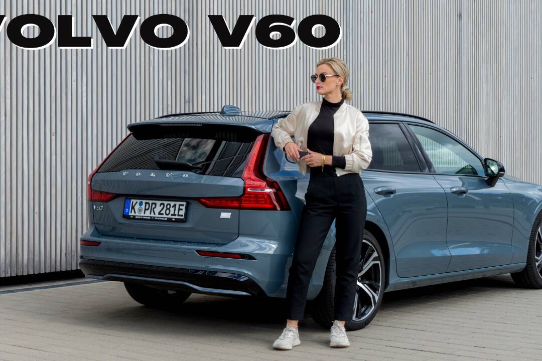 Volvo V60 Recharge T8 AWD Ultimate Dark (2023) PHEV I NinaCarMaria