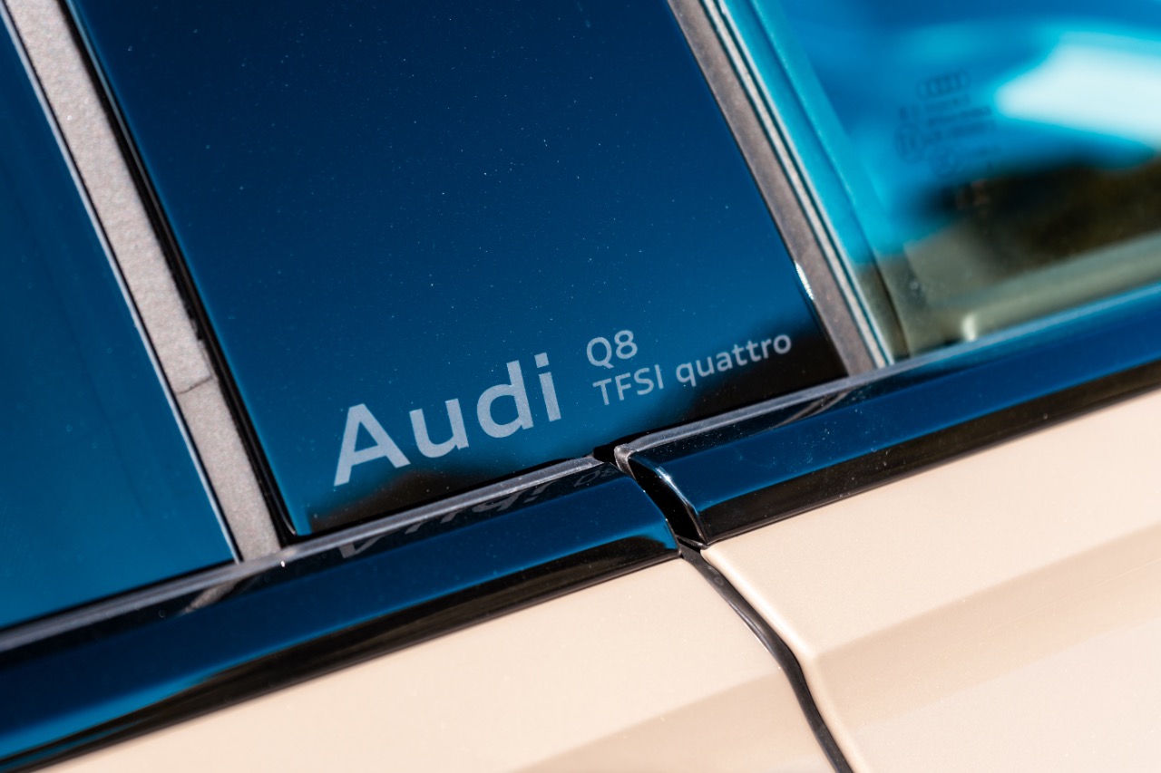 Audi Q8 Logo