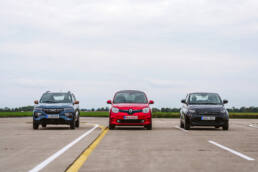 ADAC-Test Elektroautos unter 30.000 Euro (v.l.): Renault Twingo E-Tech Electric, Dacia Spring 65 und Fiat 500e.