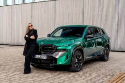 BMW XM mit NinaCarMaria