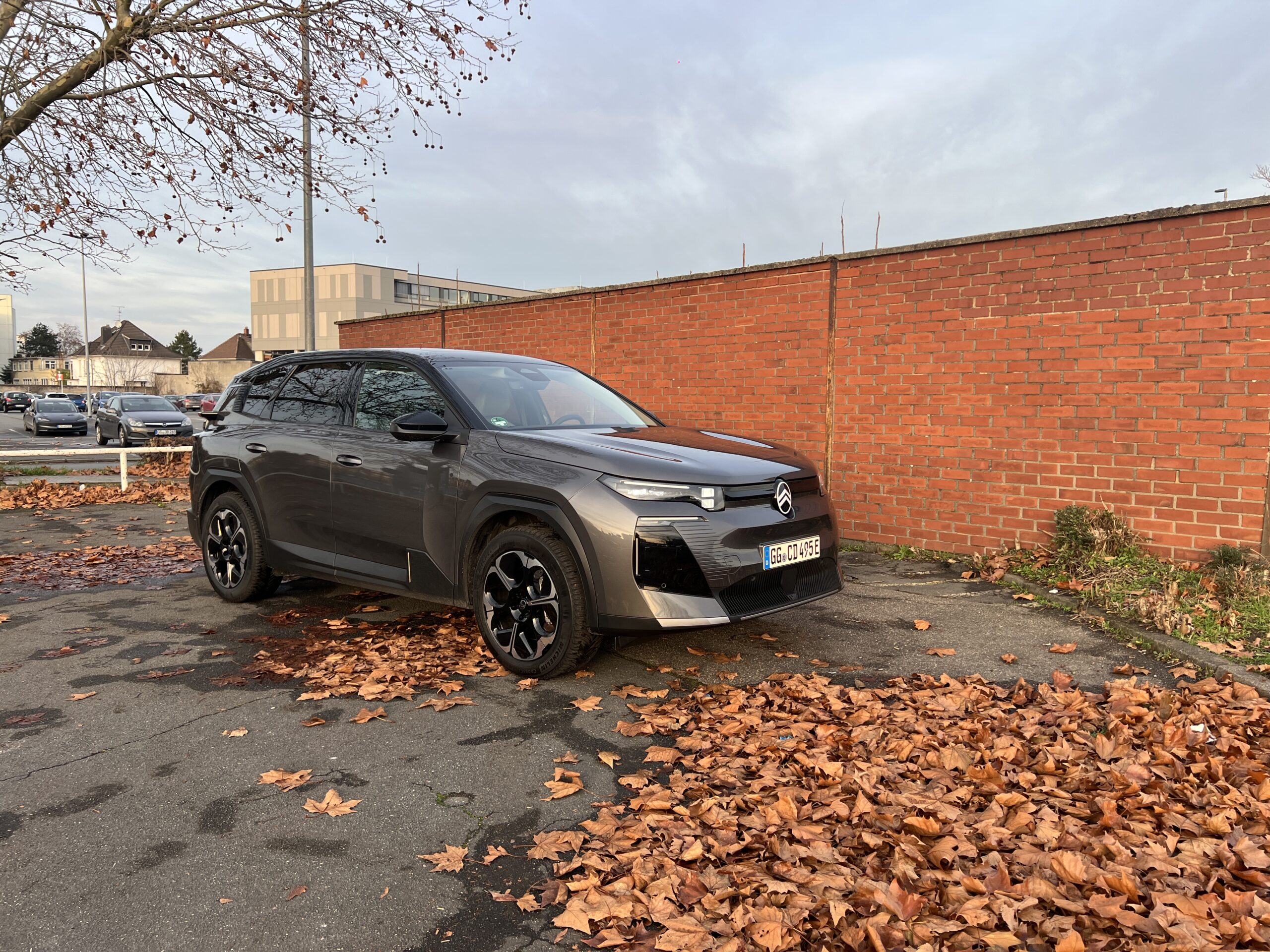 Gleiche Technik wie der Jeep Compass – aber fährt sich dieser Citroën e-C5 Aircross - völlig anders? 1 Citroën e-C5 Aircross