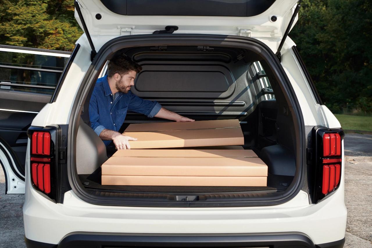 Vom SUV zum Lastesel: Dieser Elektro-Koreaner von KGM will jetzt Handwerker erobern 1 KGM Torres EVX Cargo Van